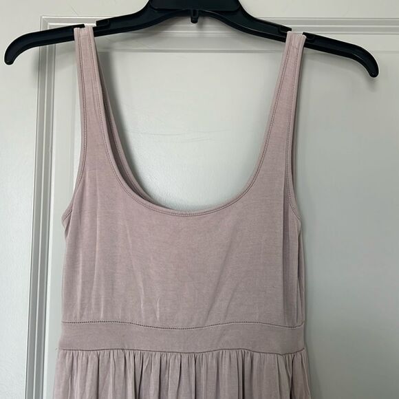 Wilfred • Aritzia Market Midi Dress - Picture 4 of 5